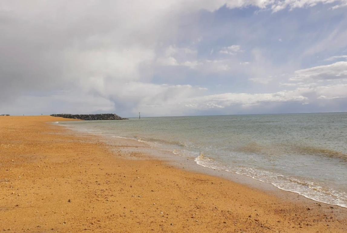 Hotel Sea Lets Selsey Esterno foto